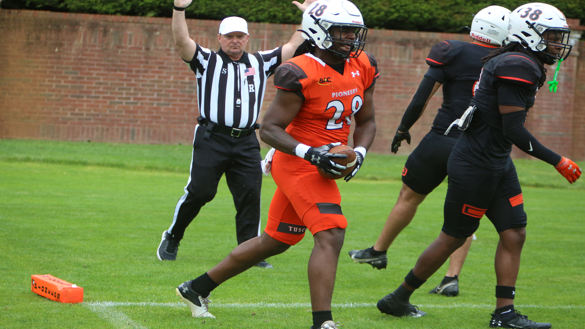 Reggie Hunter scored the game-winning TD on the final play of the game for TU Orange at the Tusculum Spring Football Game (photo by Dom Donnelly)