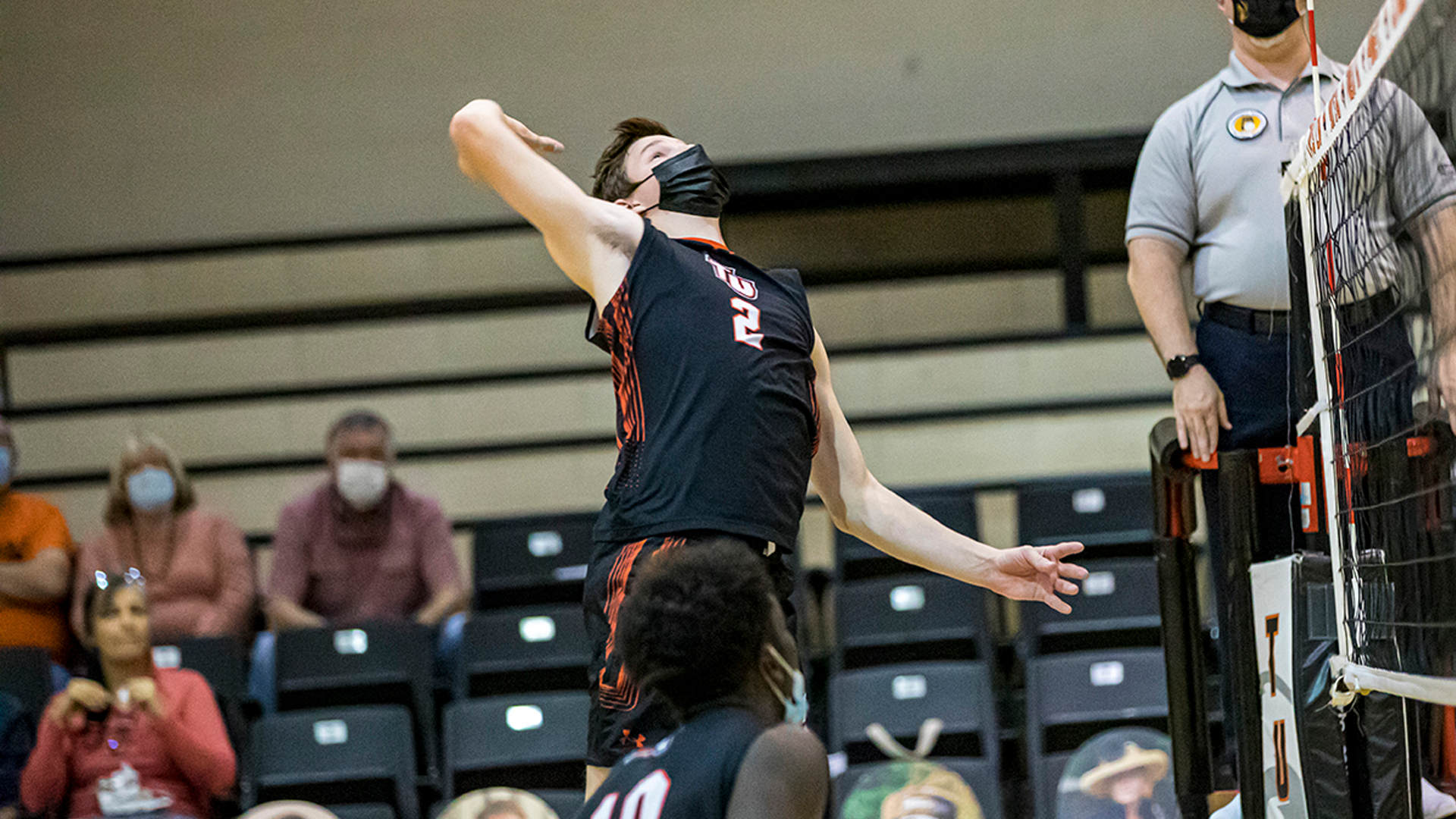 Men's Volleyball downed by Railsplitters