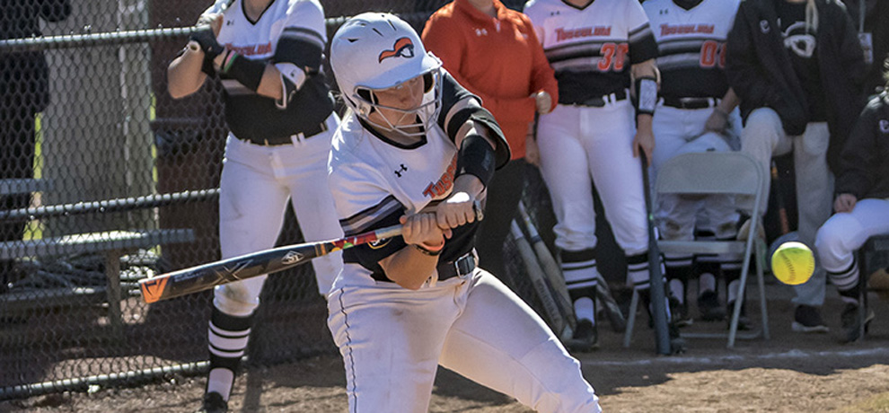 10-run fourth gives Pioneers win in DH split with Anderson