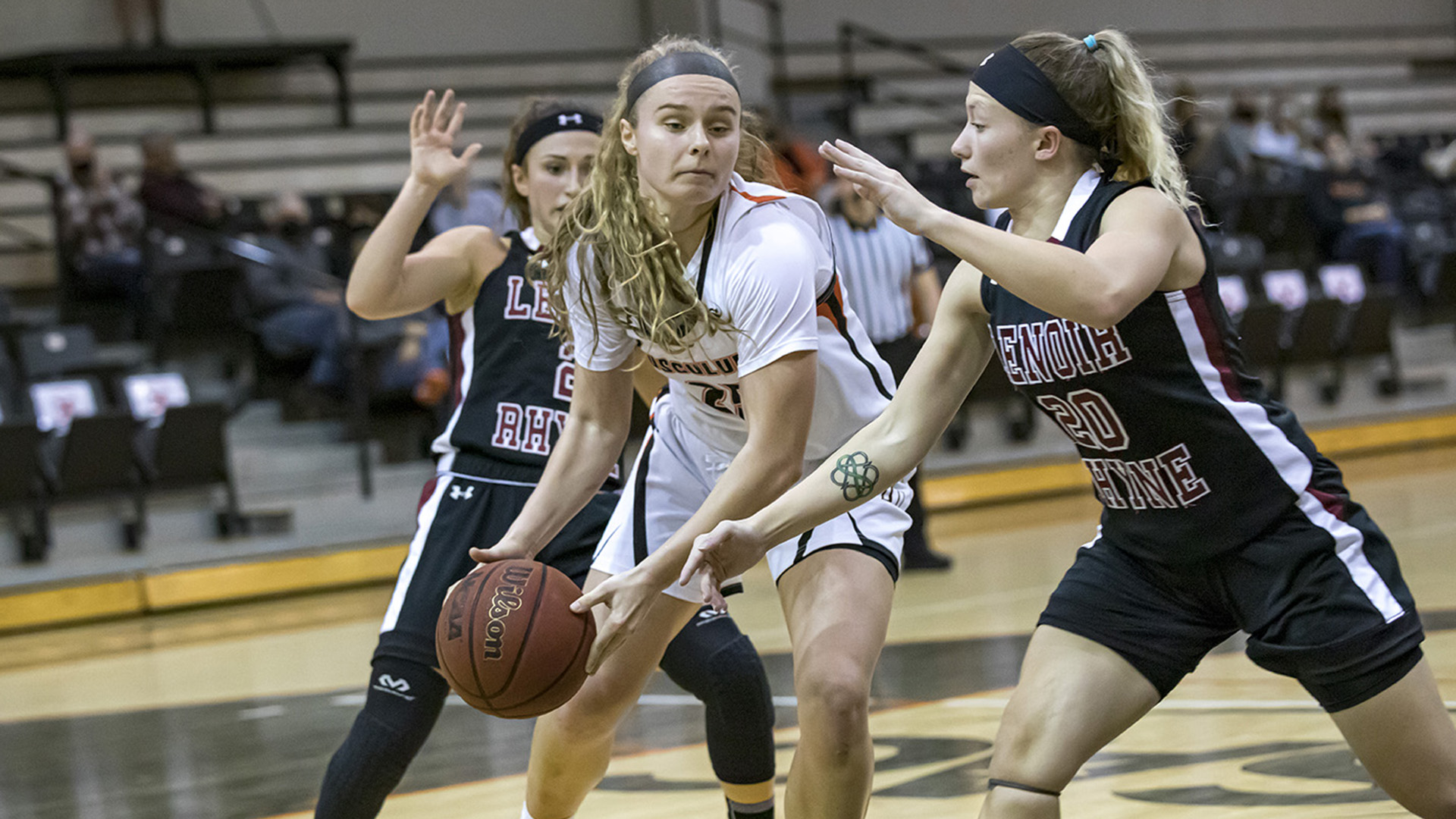 Another Sutton double-double boosts Pioneers to 61-54 win at Lenoir-Rhyne