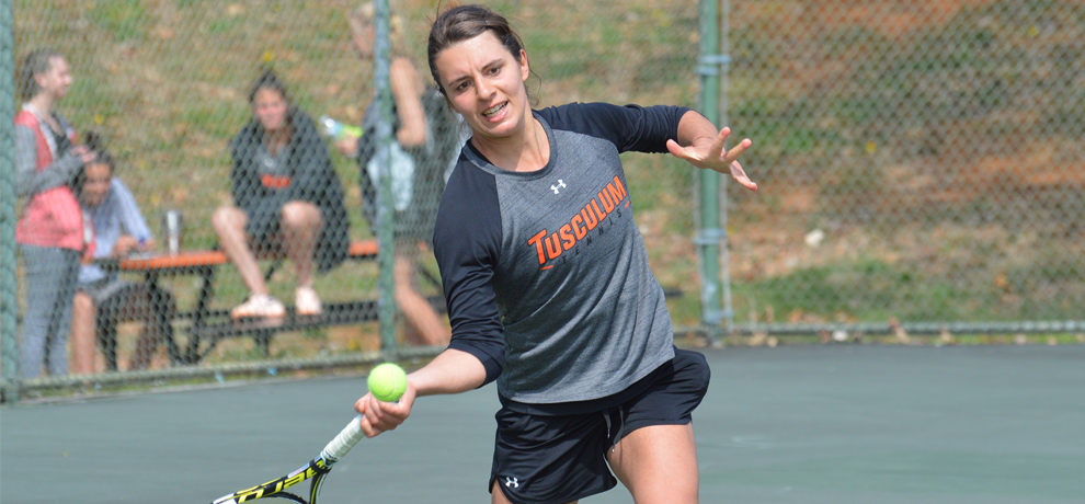 Angelica De Vincenzis won her singles match in straight sets to help No. 21 Tusculum to a 6-3 win over Young Harris