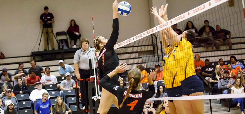 Welch powers Tusculum to fourth straight win, Schleuger records 100th service ace