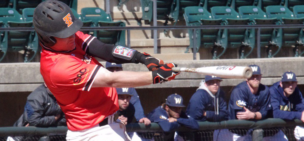 Pioneers record double-digit hits for fourth straight game in 12-10 loss at Lee