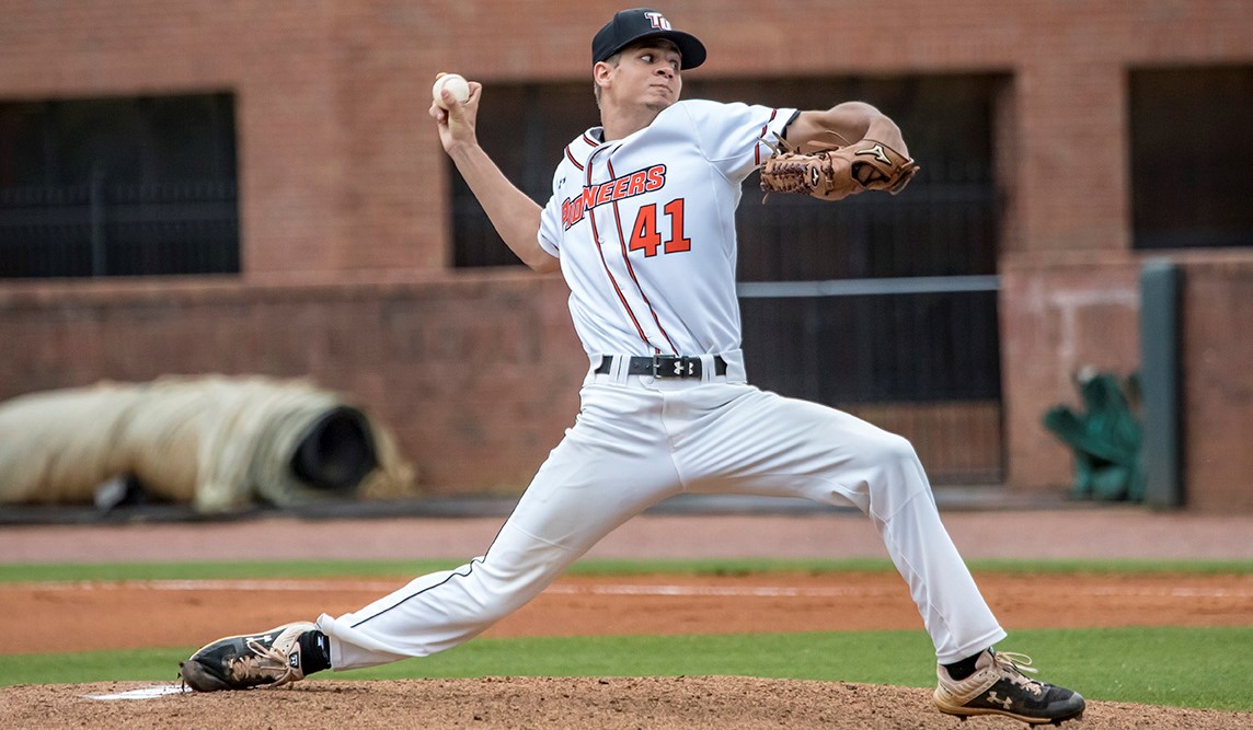 LMU blanks Tusculum 5-0 in battle of pitching aces