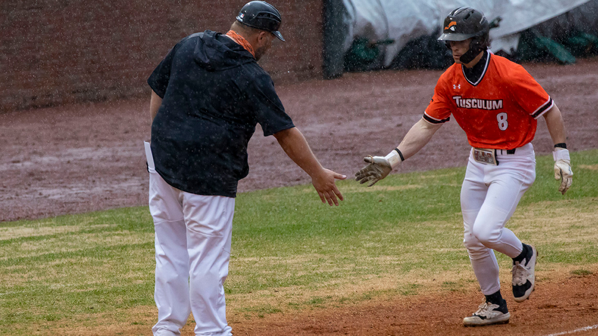 Reynolds homers twice, Pioneers win 9-5 at Carson-Newman in non-conference game
