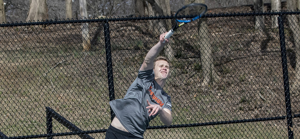 Meon rallies for win in final singles match as Tusculum defeats Lee 4-3