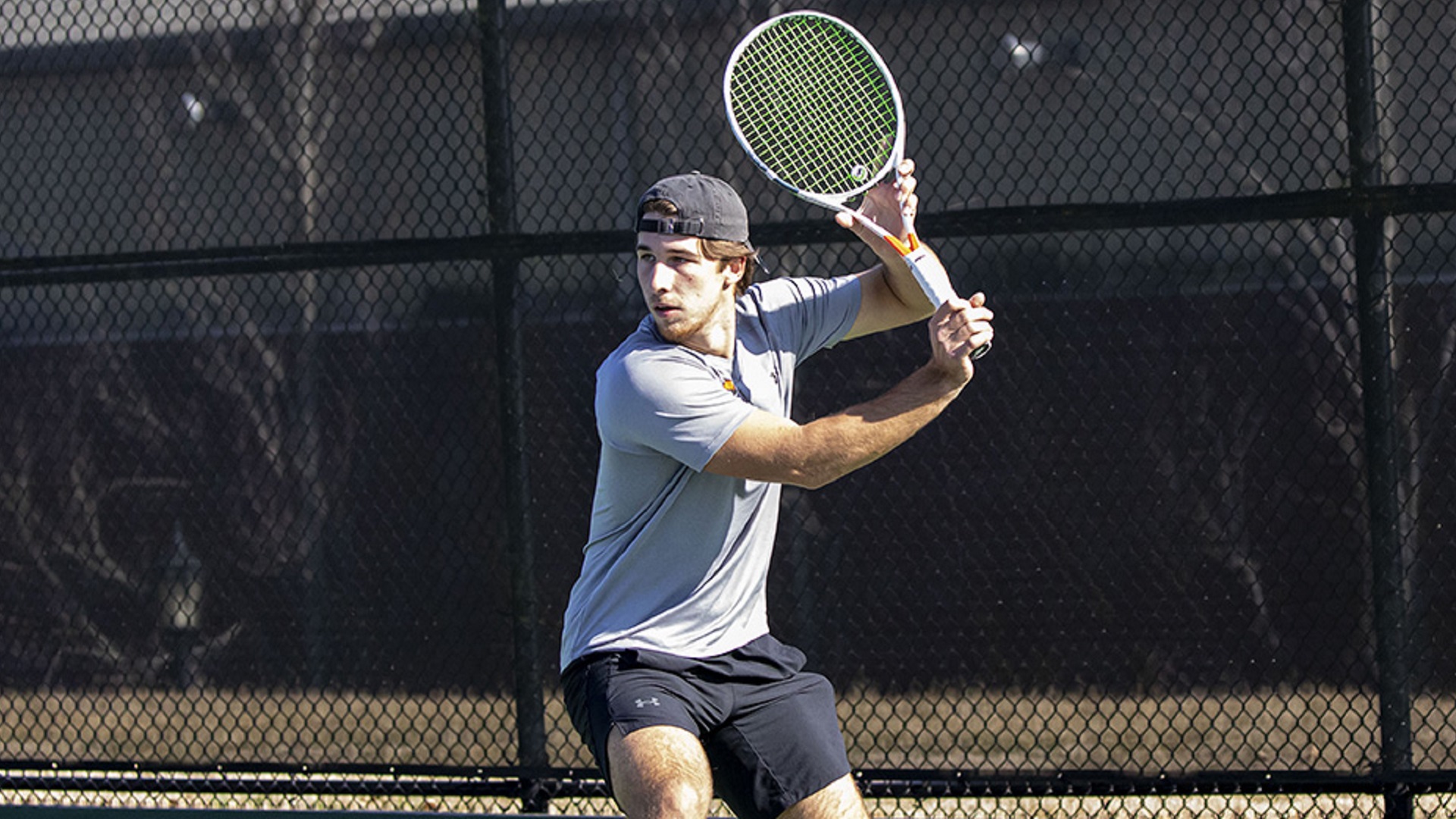Pioneers win final three singles matches for 5-2 victory at Newberry