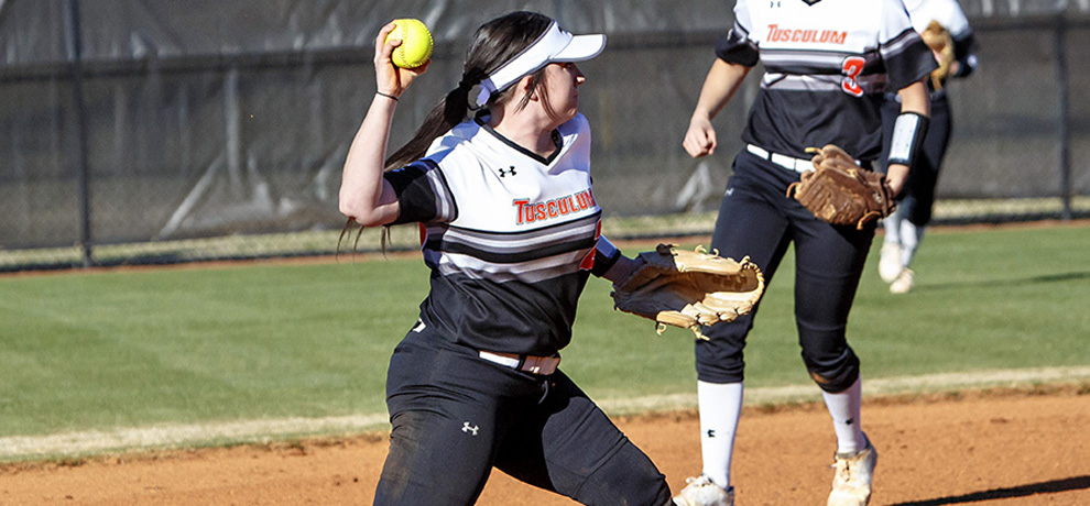 Two big innings lift Tusculum to doubleheader split with King