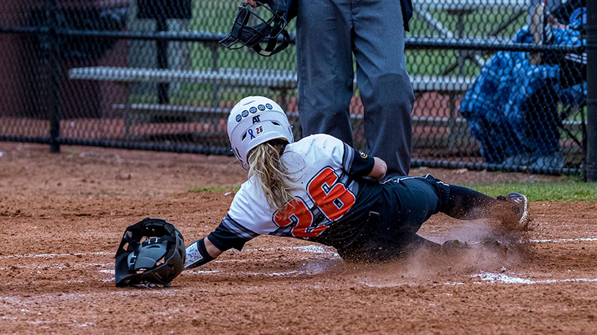 Softball Looks to End Slide with Home Stint