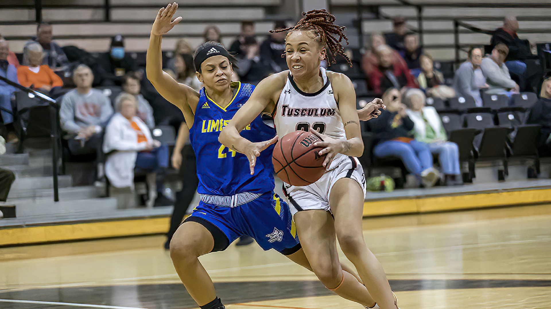 Pioneers grab third straight win with 56-49 victory at Limestone