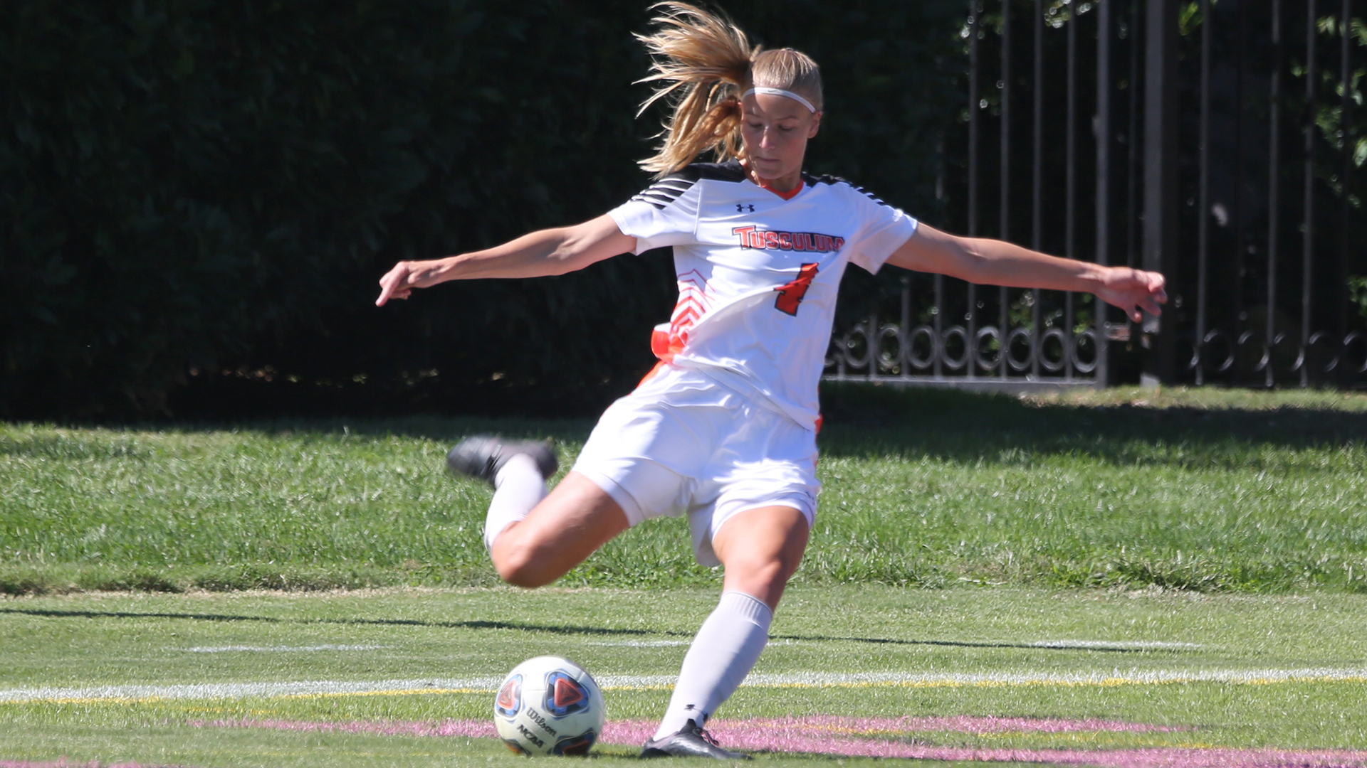 Pioneers shut out by ninth-ranked Columbus State